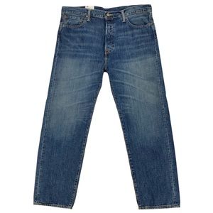 Levi’s 562 Loose Fit Tapered Ankle Button Fly Red Tab